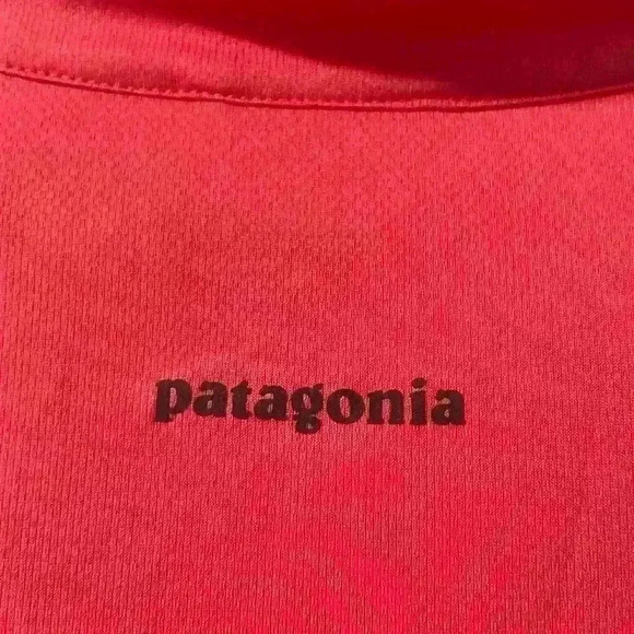 Patagonia Coral Mid Zipper Short Sleeve Light Jersey Material Top / Size - A57 - Picture 6 of 6